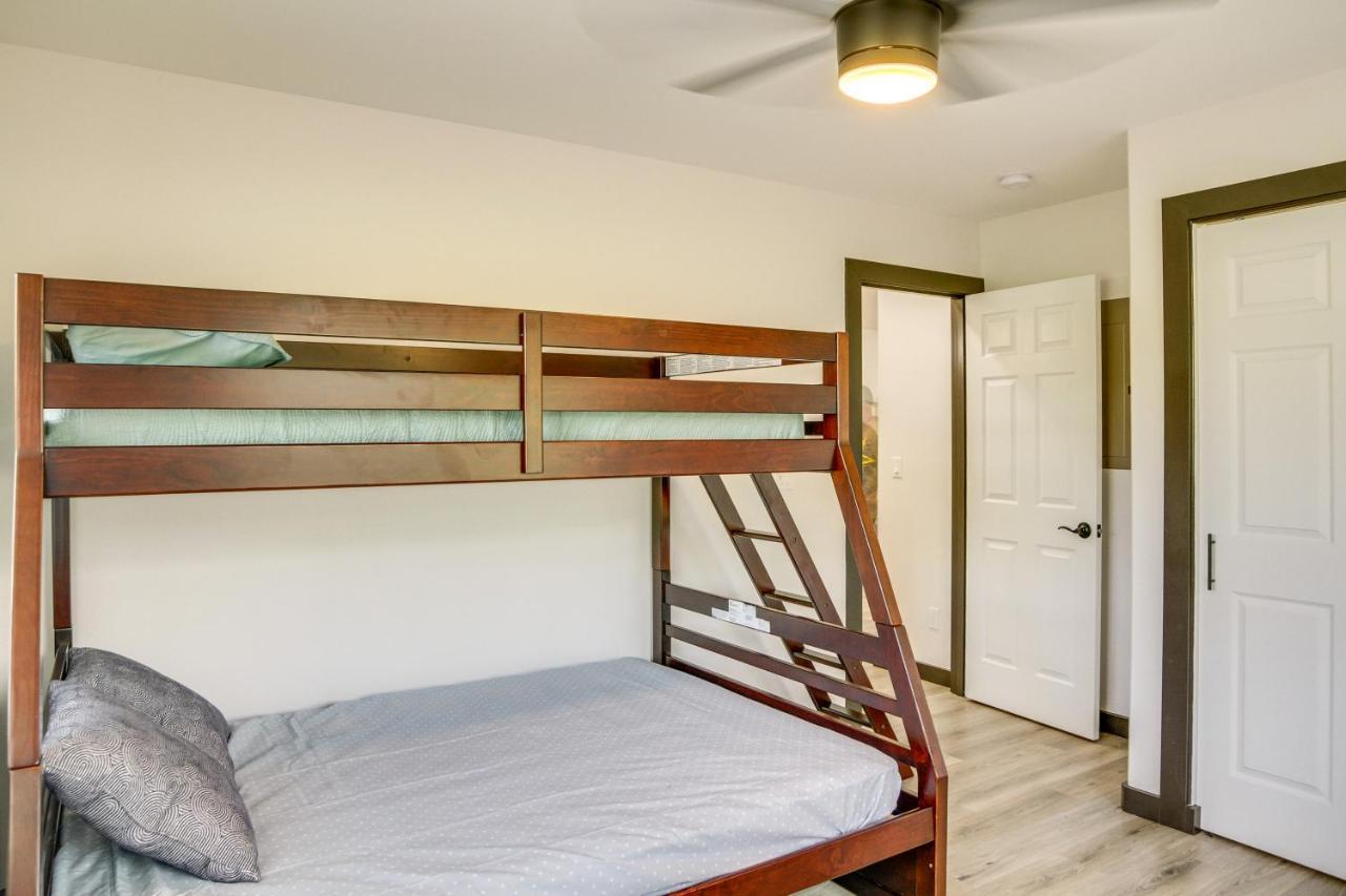 Keaau Getaway With Patio, 3 Mi To Shipman Beach! Экстерьер фото