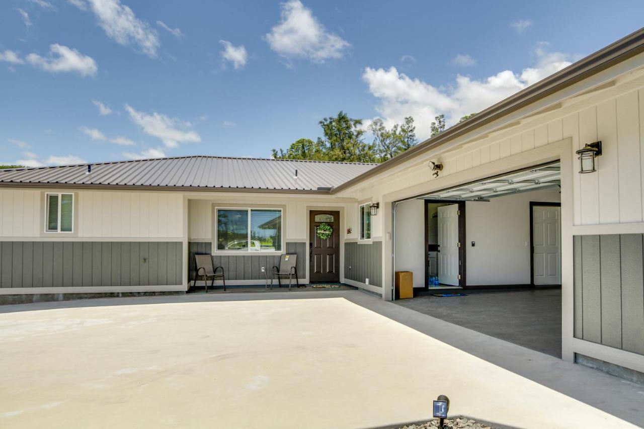 Keaau Getaway With Patio, 3 Mi To Shipman Beach! Экстерьер фото